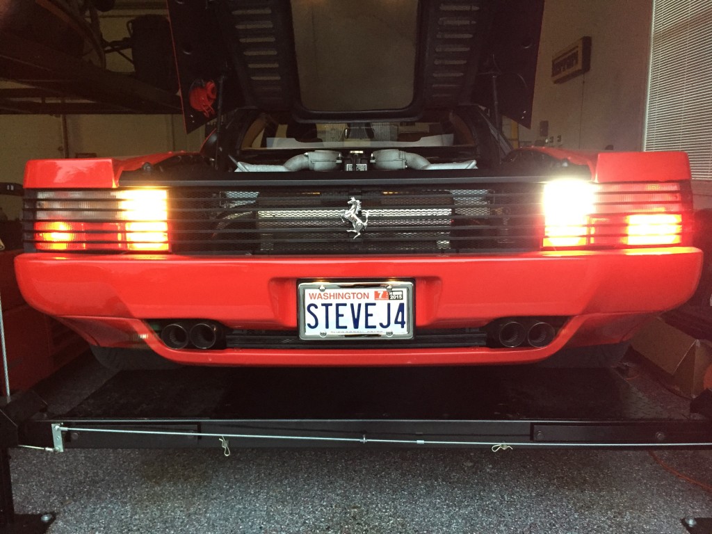 Reverse lights (top row) illuminated.
