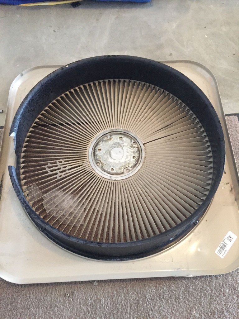 Bottom of the damaged top panel