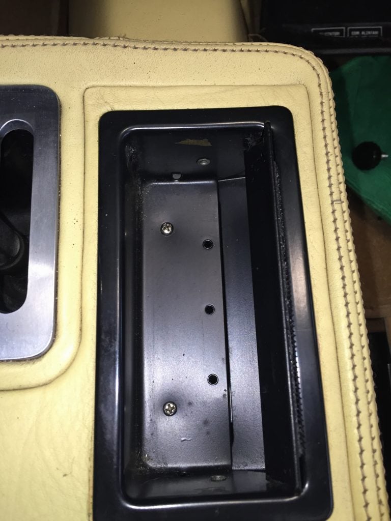 Ferrari 328 ashtray screws